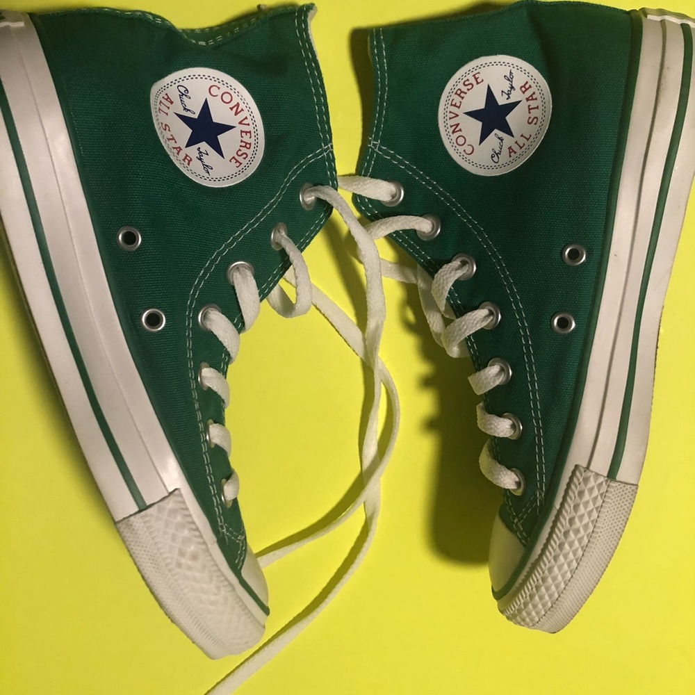 Chuck Taylor All Stars women’s